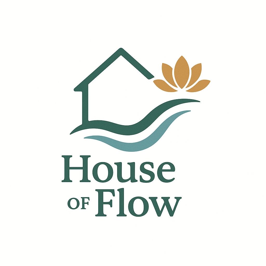 Bij House of Flow komen adem, beweging en natuur samen. Tijdens Flow Walks en retraites neem je bewust de tijd om te vertragen, te voelen en opnieuw verbinding te maken met jezelf en de wereld om je heen.